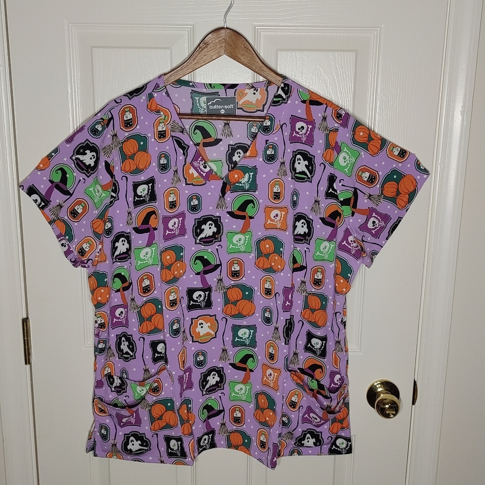BUTTER SOFT Halloween Themed Women's Scrub Top